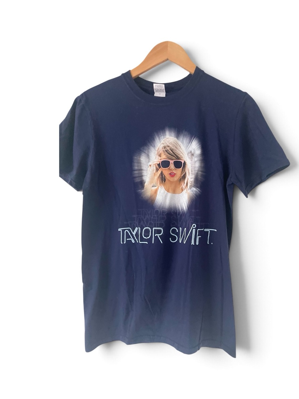 Taylor Swift Concert T-shirt Sz Medium
